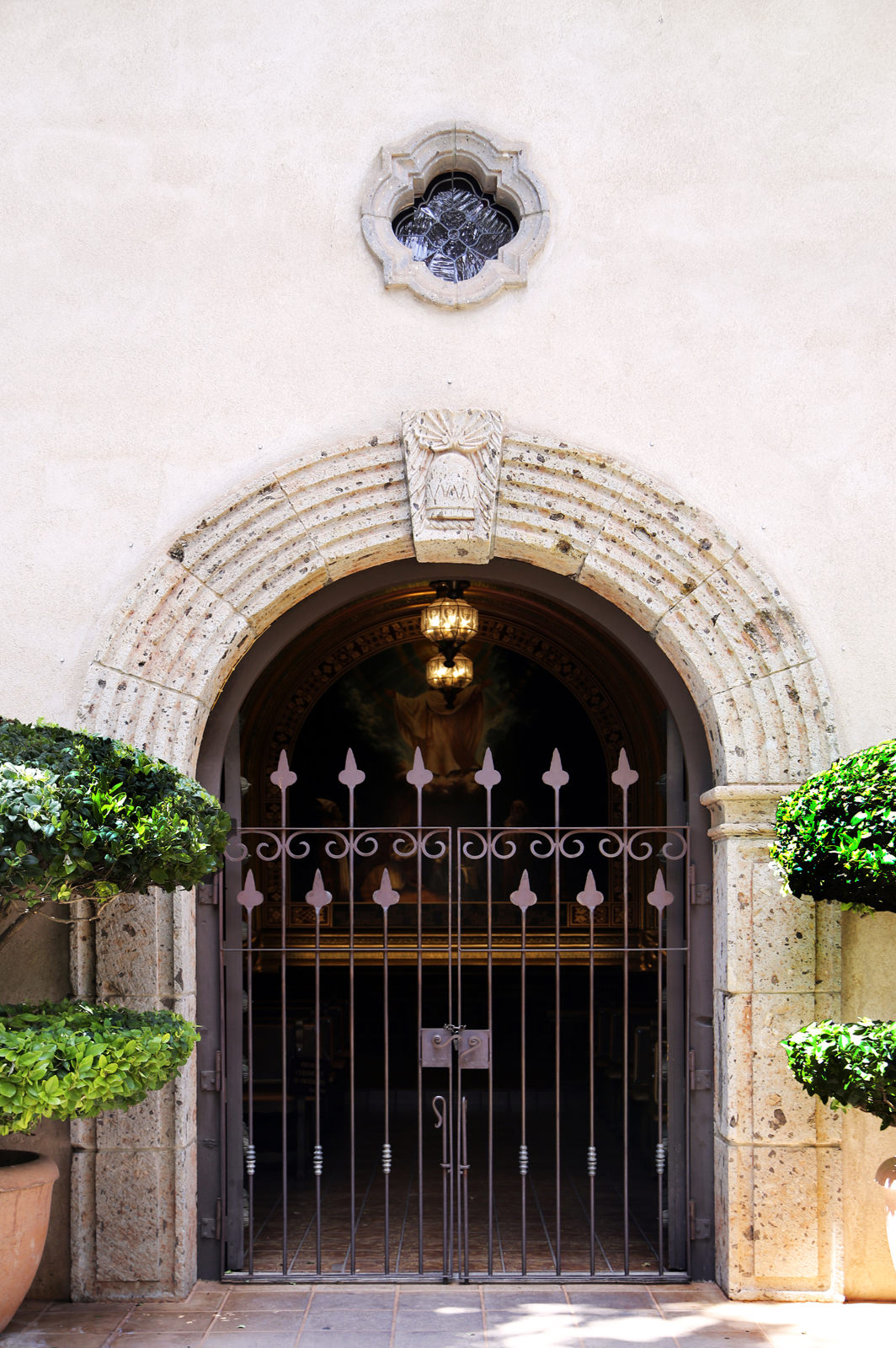 Arches at Tlaquepaque