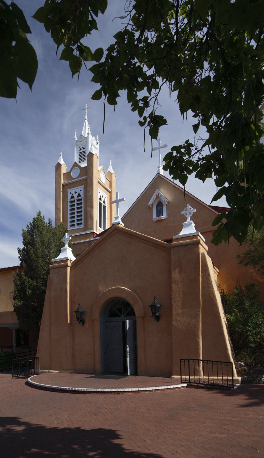San Felipe de Neri Entry
