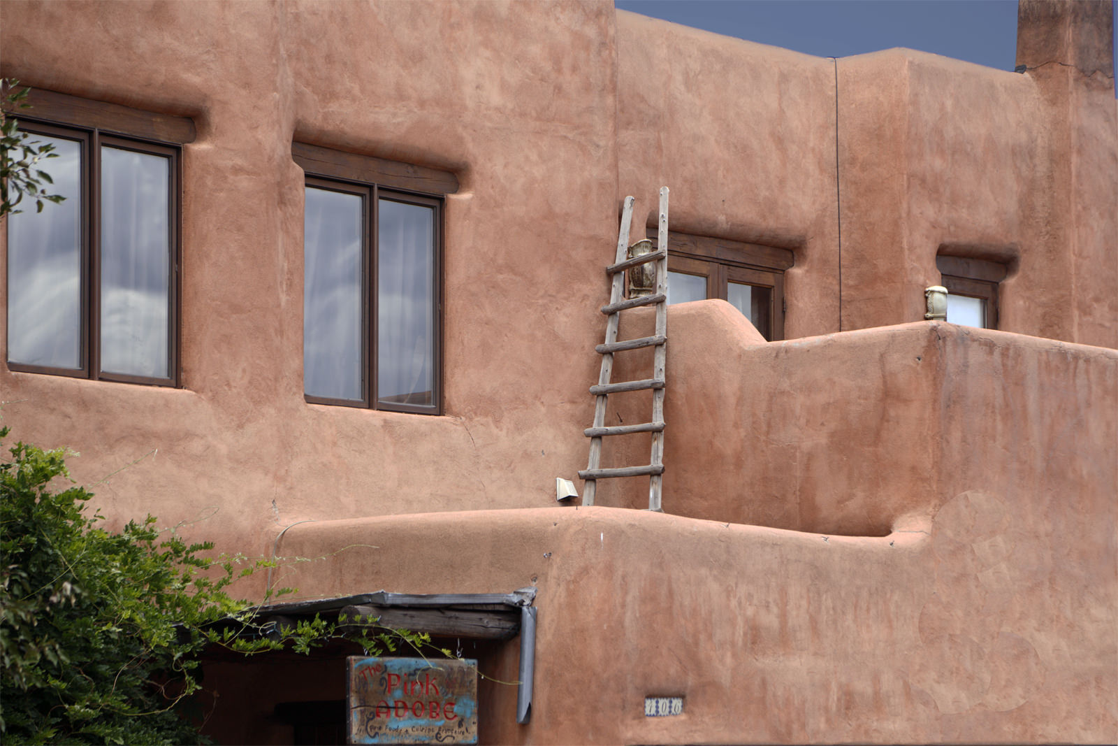 Pueblo Decor